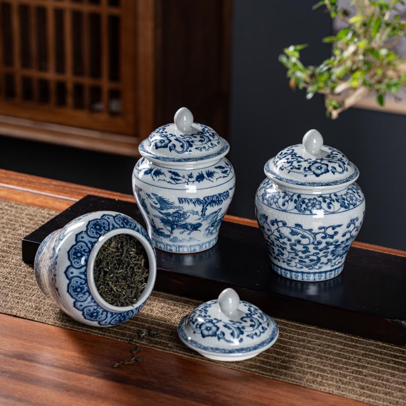 Blue & White Ceramic Tea Storage Jar - Retro Pottery Design, Moisture-Proof Seal