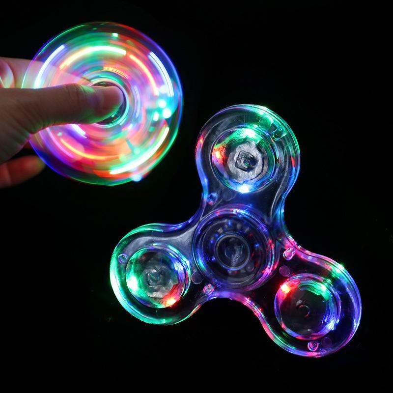 Kristal Parlak LED Işıklı Fidget Spinner El Topacı Döndürücüler Karanlıkta Parlayan EDC Stres Giderici Oyuncaklar Çocuklar İçin Kinematik Jiroskop