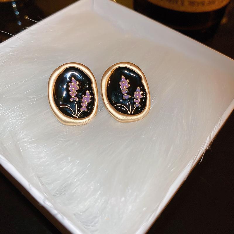 Black Enamel Oil Drop Butterfly Earrings Retro Versatile High-end Stud Earrings Niche Earrings Women