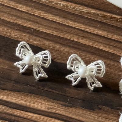 Silver Needle Double-layer Bow Hollow Pearl Earrings Exquisite Niche High-end Stud Earrings Versatile Fashion Temperament Earrings
