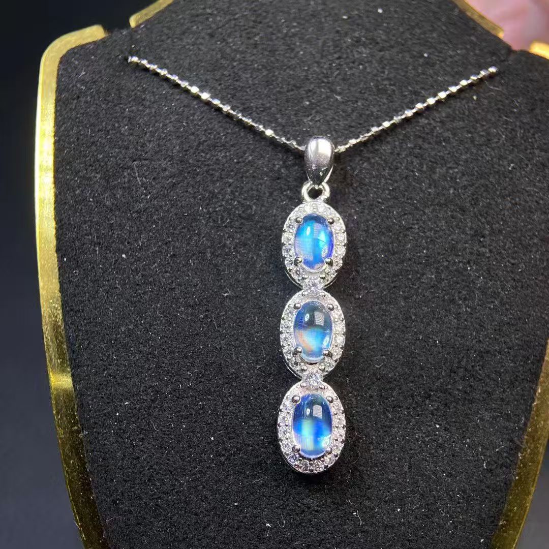 Exquisite 925 Sterling Silver Moonstone Charm Retro Women s Fashion Jewelry Pendant