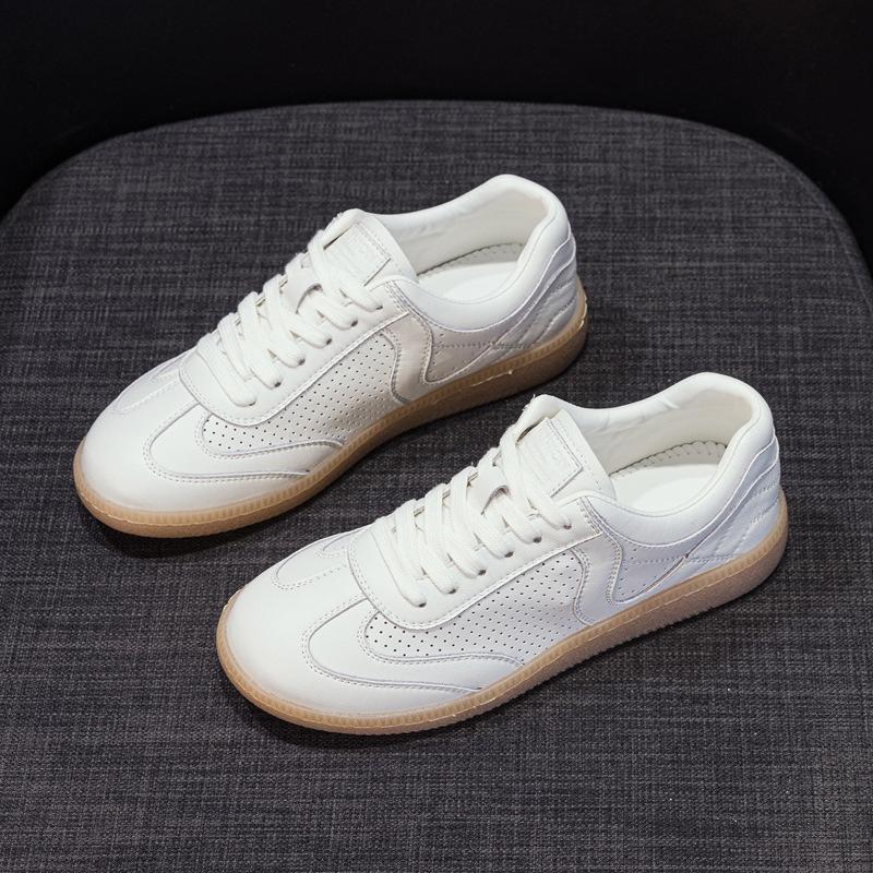 

Women s soft bottom small white shoes spring and summer large size shoes hundred with breathable hollow de training shoes 35 белый