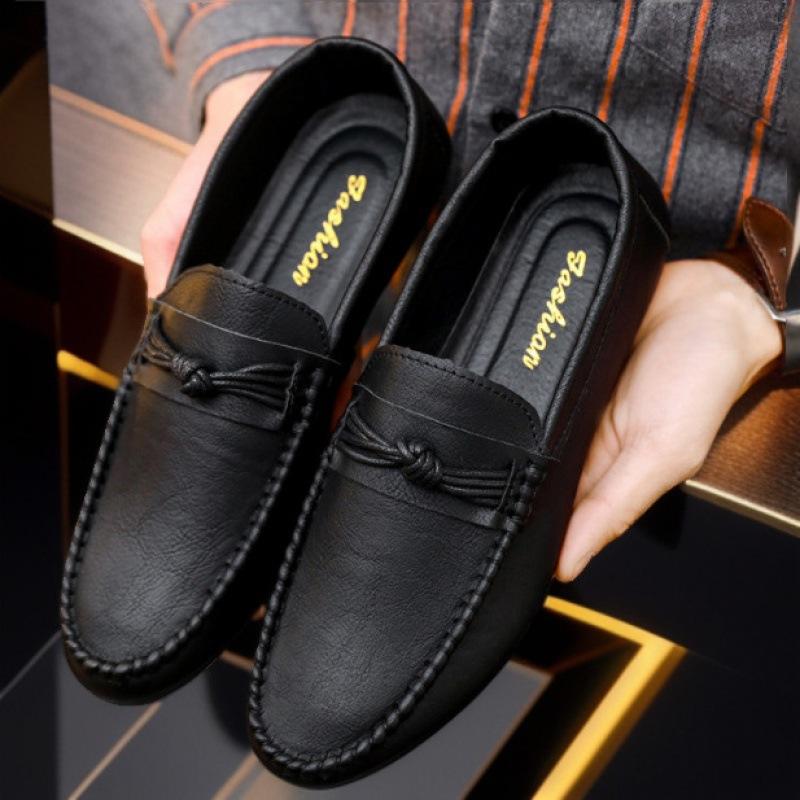 

Повседневная обувь мужская осенняя новая британская обувь Doudou с мягкой подошвой и низким верхом, корейская версия, модные облегающие туфли для вождения 39