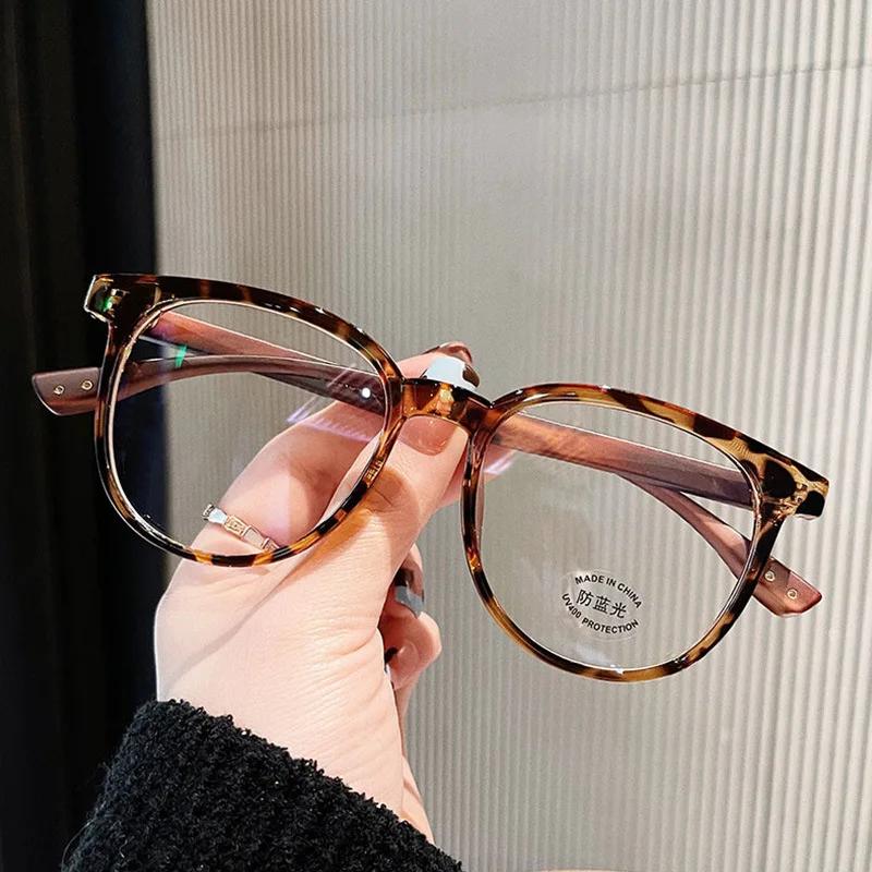 Vintage  Anti-Blue Light Eyeglasses Women Computer Goggles Optical Spectacle Eyewear Korean Fashion Wood Leg Plain Glasses