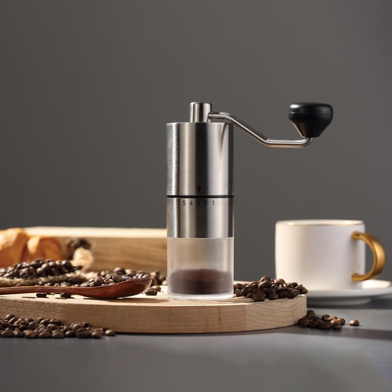 1Pieces Stainless Steel Manual Coffee Grinder Portable Home Leisure Coffee Grinder