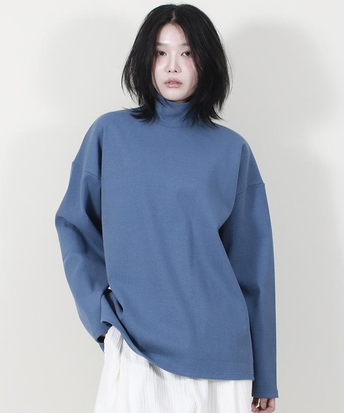 Deumakeu Mock Neckline Boxy Fit T-Shirt Blue