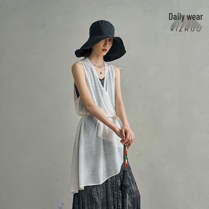 Rizhuo Merino Wool Blend Asymmetric Pleated Knit Top L