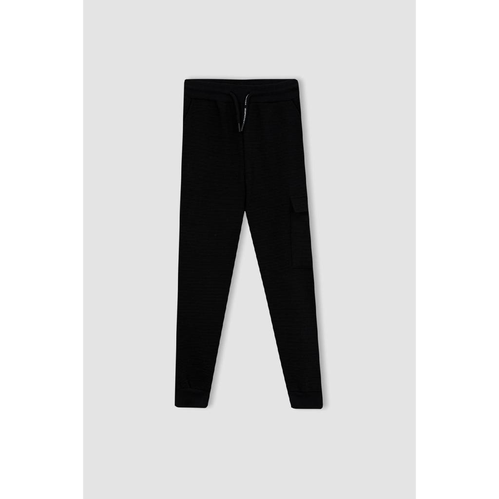 Boy Jogger Service Sase