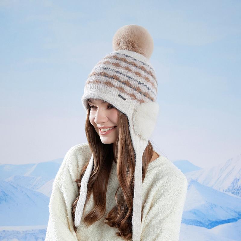 Winter Outdoor Cold-Proof Bomber Hat Big Head Circumference Knitted Wool Hat Women Velvet Warm Ear Protection Cap