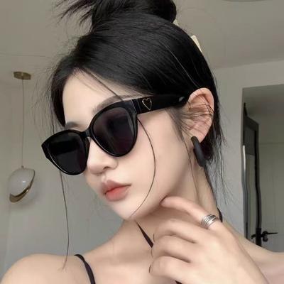 Occhiali da sole Europei e Americani di Alto Livello Occhiali da Sole Cat-Eye da Donna Eleganti Versatili Protezione UV Resistenti al Sole