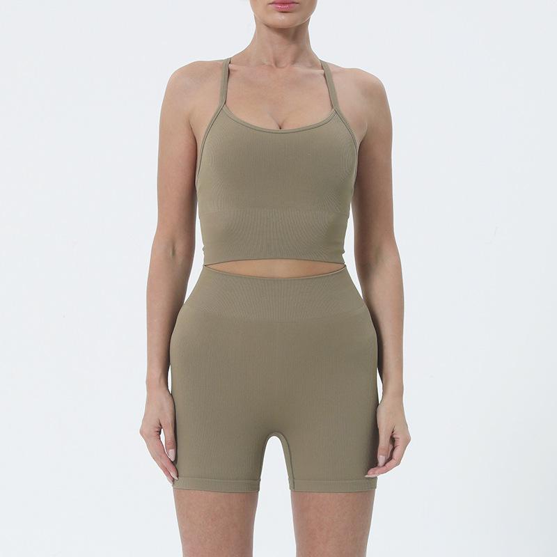

Женский спортивный топ на V-образных бретелях и комплект шорт для йоги с высокой посадкой – европейский и американский стиль Small хаки