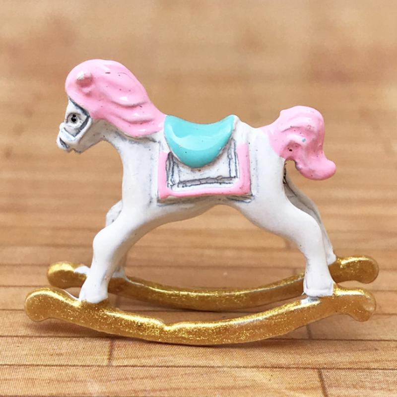1:12 Dollhouse Miniature Cute Trojan Horse Doll House Accessories Decor Red U5C6