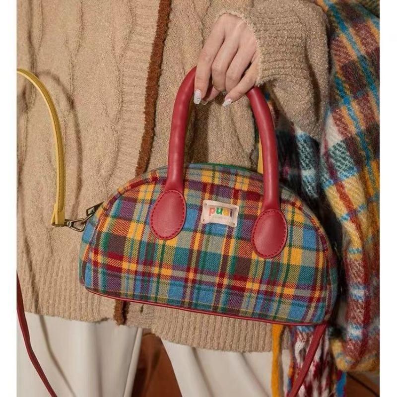 Original design retro messenger bag plaid portable earphone bag mother and child bag, spring Maillard style woman