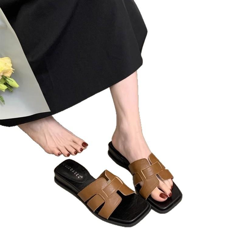 Internet Celebrity Soft Bottom Cool Slippers Women Wear 2025 Summer New Fairy Wind with Skirt Flat Bottom Beach One Word