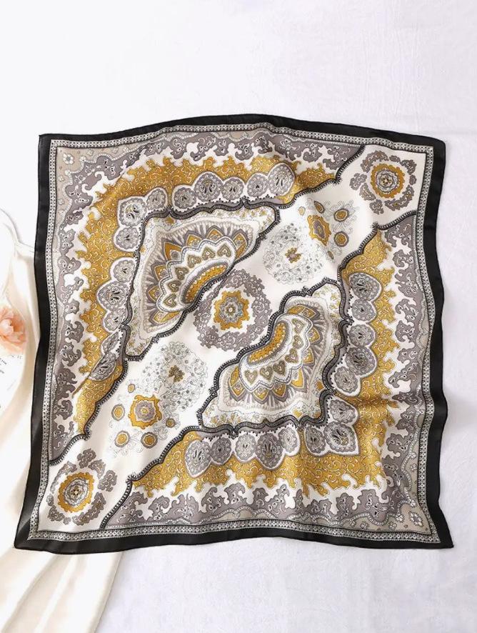 High-End Retro Korean-Style Silk Square Scarf: Versatile Fashion Accessory for Women