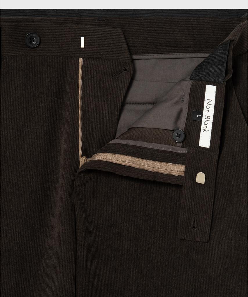 NONBLANK Corduroy Flare Fit Slacks_Dark Brown
