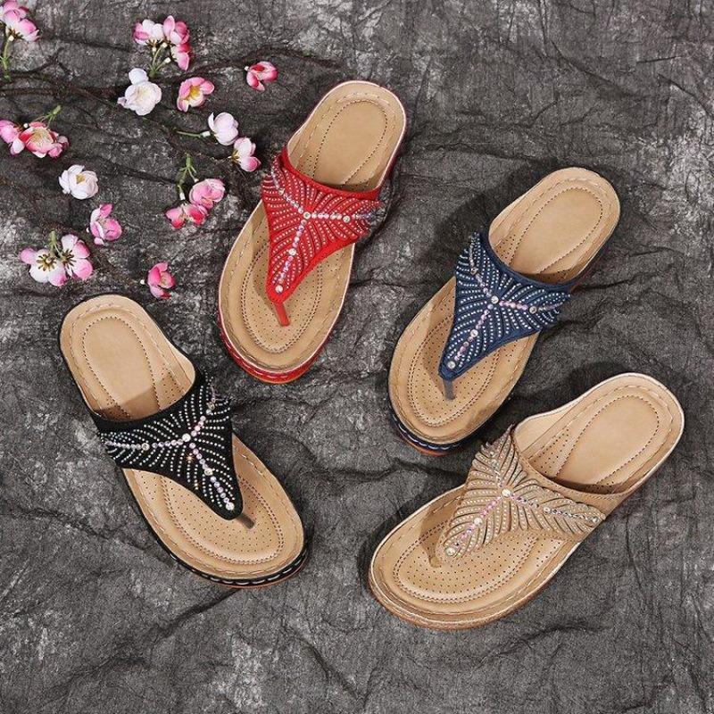 New Slippers Women's Summer Fashion Rhinestone Wedge Sandals Large Size Thick-soled Pinch Flip-flops