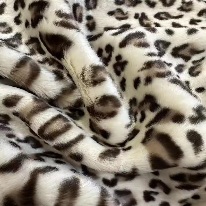 0.5/1/2 Yards 10mm Imitation Rabbit Leopard Print Fur Fabric for Sewing Plush Toys Winter Coats Blankets Decorative Fabrics