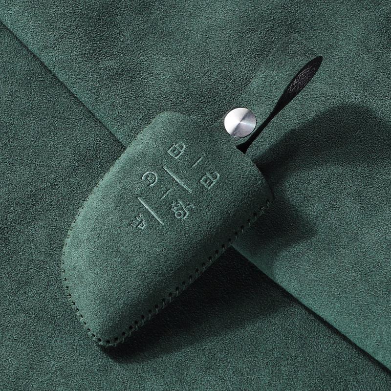 

Suede Car Key Cover Case for Chevrolet Tahoe Suburban for GMC Yukon for Buick ENVISION S Plus Protection 2020 2021 2022 2023