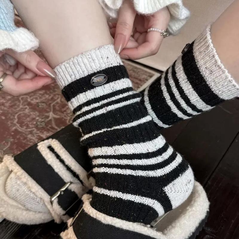 Ladies Autumn Winter Thickened Warm Button Striped Wool Mid Barrel Pile Socks