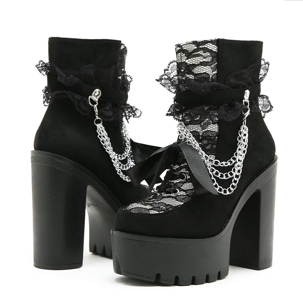 Gdgydh Gothic Vintage Lace Ankle Boots for Women Floral Pattern Chunky Heel Platform Boots with Chain Dress Outdoor