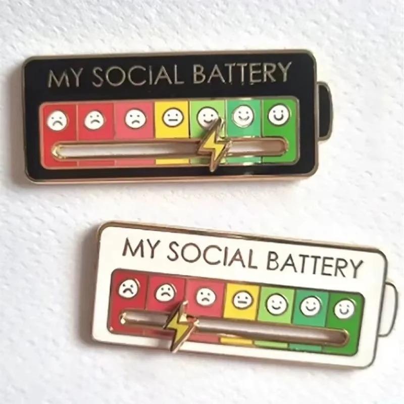Mood Conversion Energy Brooch, Personalized Slidable Social Battery Metal Badge, Unisex Emoji Pin Accessory, Durable Metal