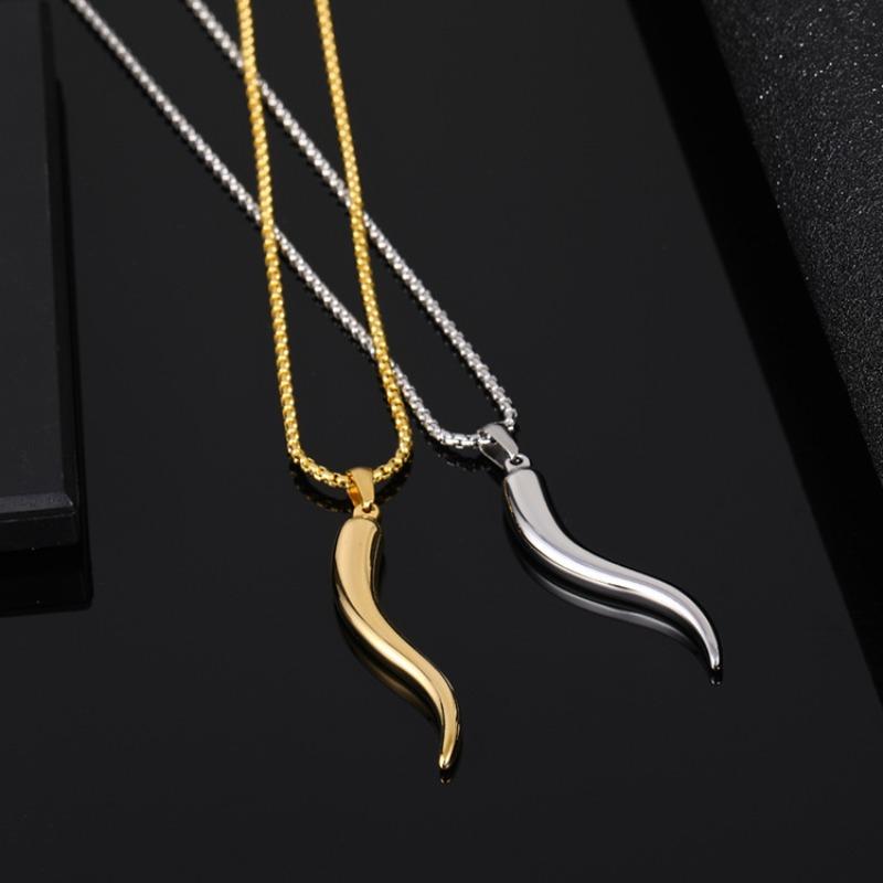 Fashionable Men's Chili Pepper Versatile Pendant Necklace