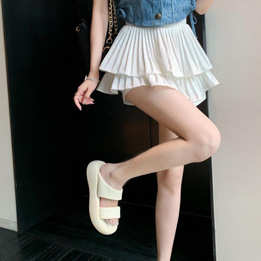 Spot second hair! Grape mother same shoes round head thick sole wide edge double word with soft elastic stepping on shit cool slippers women