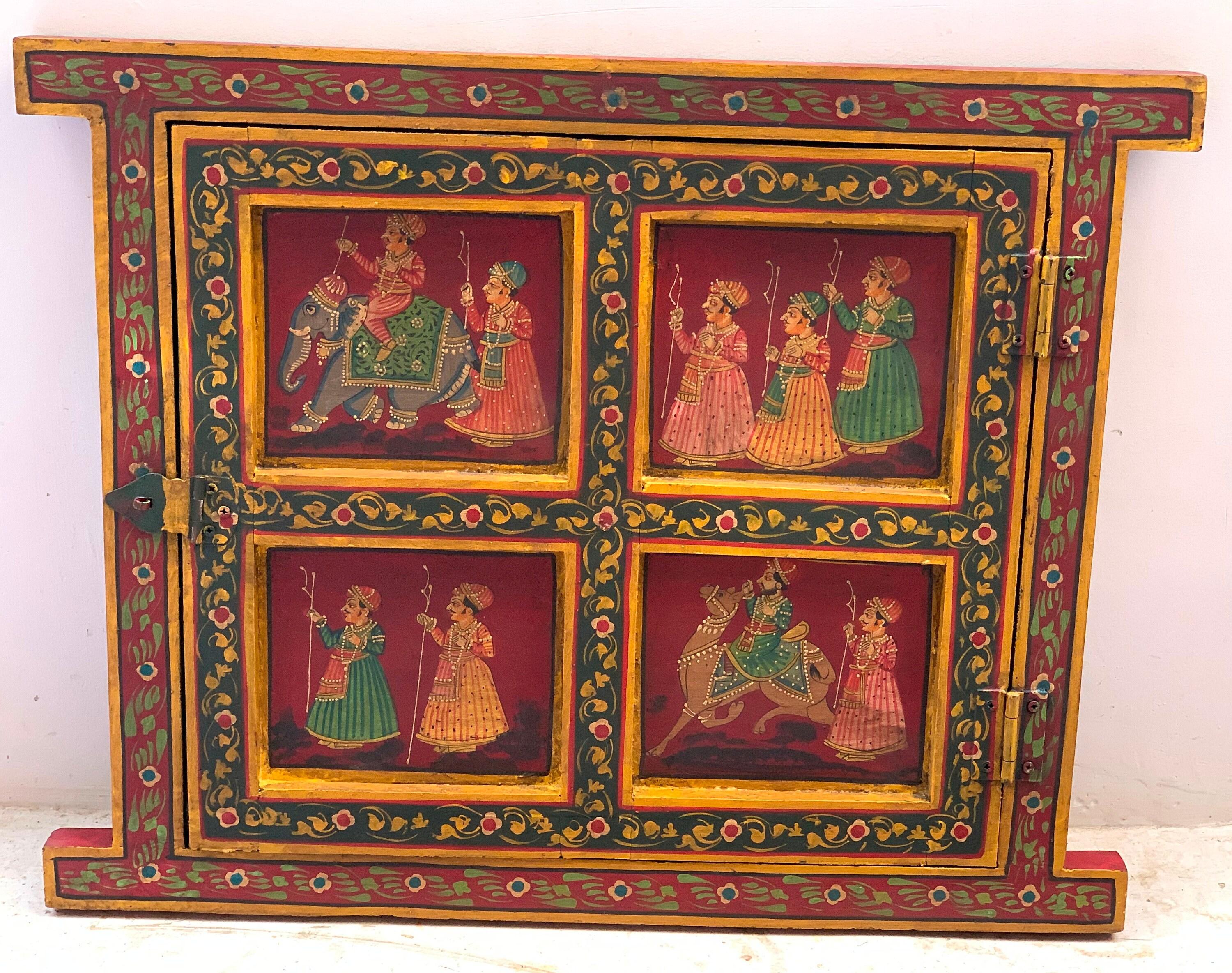 

Hand Painted Indian Royal Procession Window Frame: Farmhouse Wall Decor разноцветный