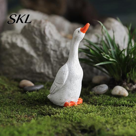 Goose Garden Ornaments Realistic Ornament, Miniature Resin Figurine, Statue Sculptures for Outdoor Micro Landscape Bonsai Patio Decor Detailed Animal