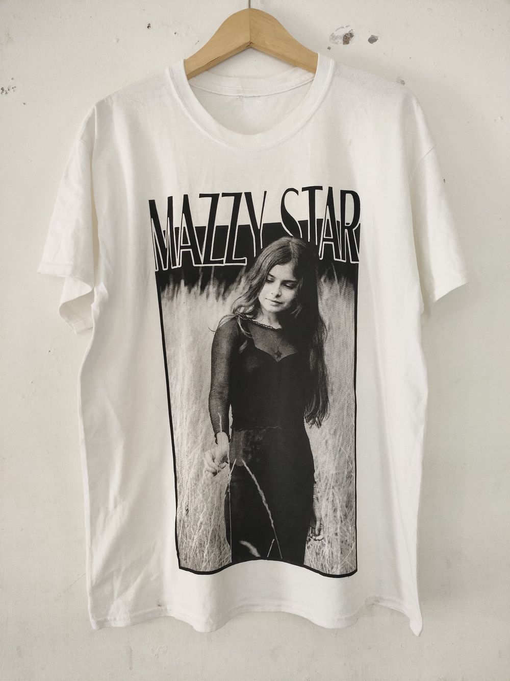 Mazzy Star Tour Tshirt Mazzy Star White Short Sleeve Unisex Tshirt S5XL KH6482 XXXXL