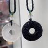 Weiße Chalcedon und Natürlicher Obsidian Doppel Pixiu Friedensschnalle Halskette für Männer und Frauen