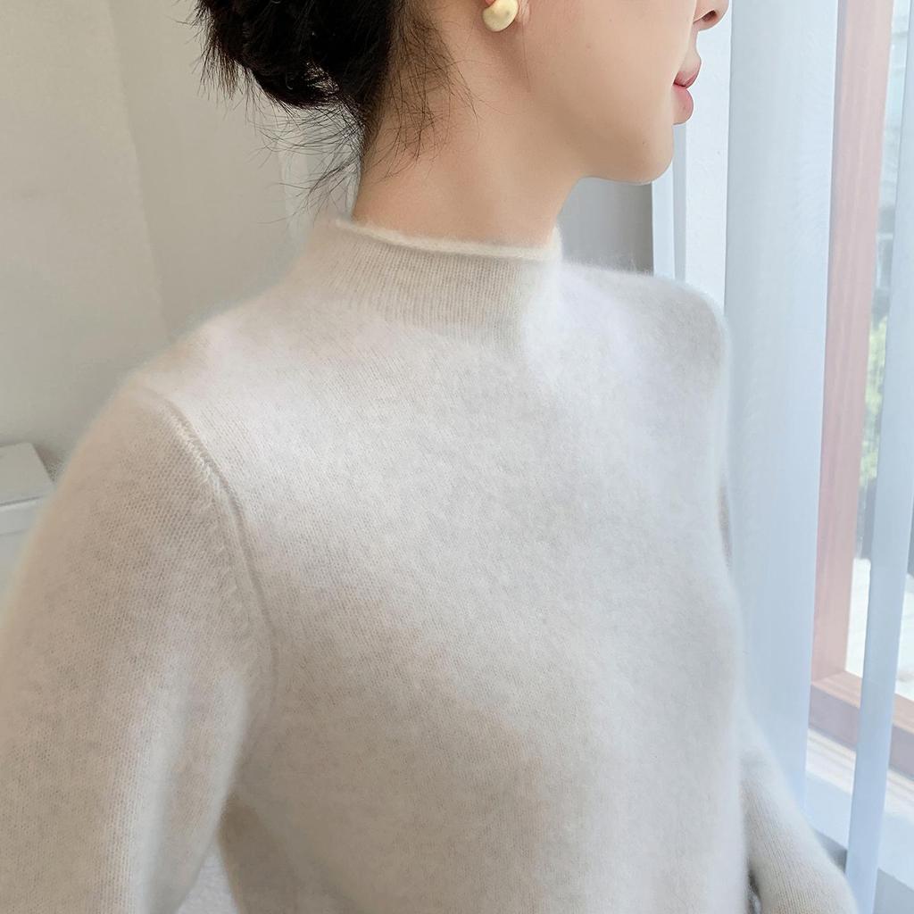 Versatile Women's Slim Cashmere Sweater - Autumn/Winter 2025, Half-High Neck, White Pullover