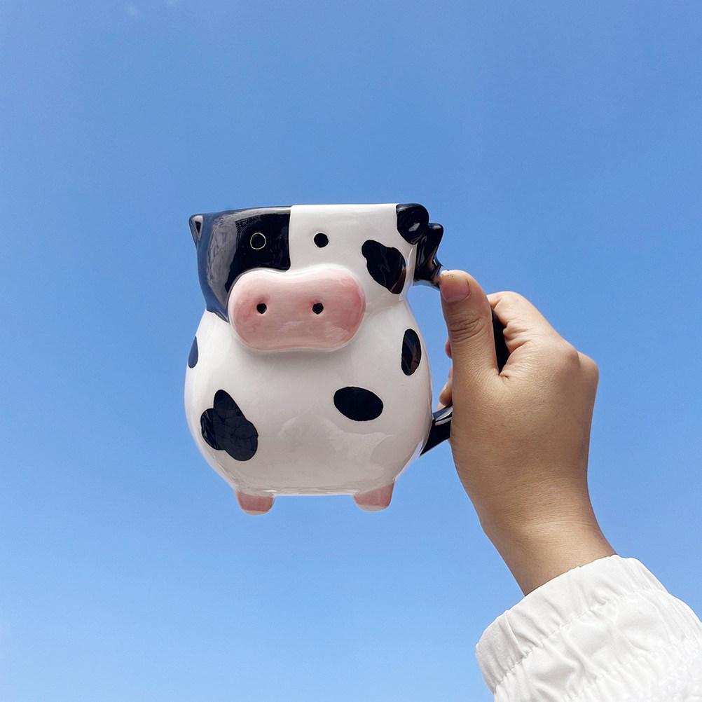 

Ceramic Coffee Mug 3D Cow Shape Large Capacity Cute Mug for Women Funny Drinkware Ideal for Office Home Kitchen Use other