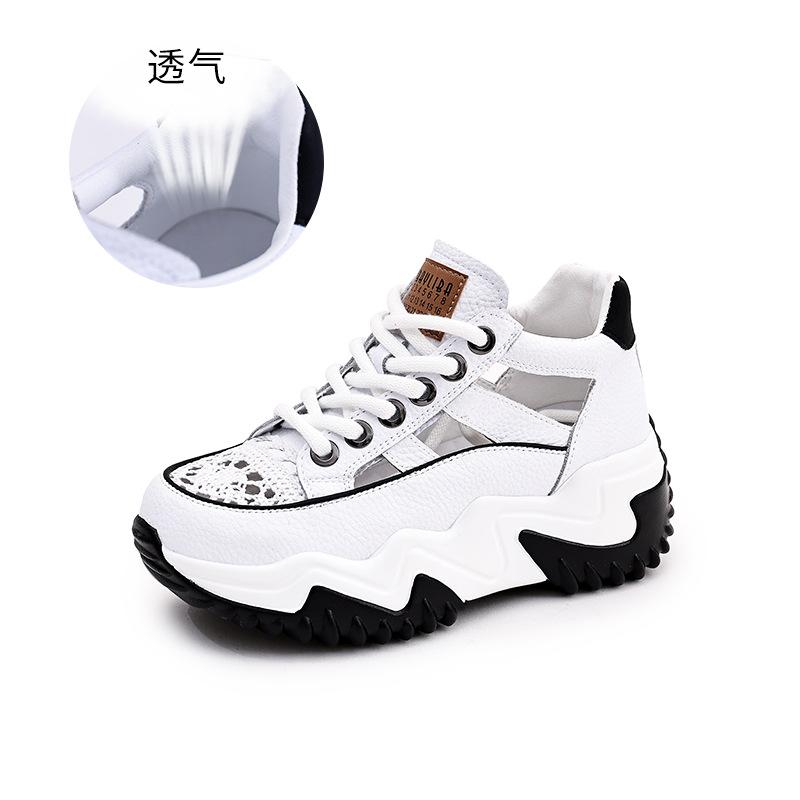 Leather Sandals Women's 2025 Summer New Women's Flat-bottomed Comfortable Retro High-top Fashion Platform Beach Women's Shoes