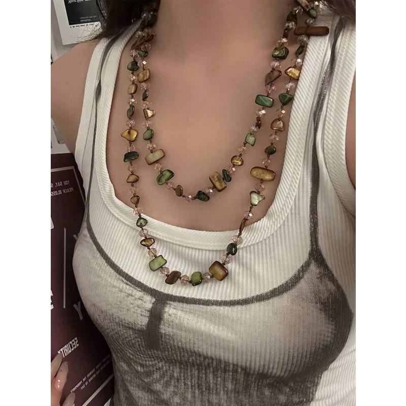 Lady's Retro Necklace, Bohemian Colored Shell Beaded Double-Layer Necklace, Retro Light Luxury Holiday Long Necklace That Can Be Stacked, The Colors O