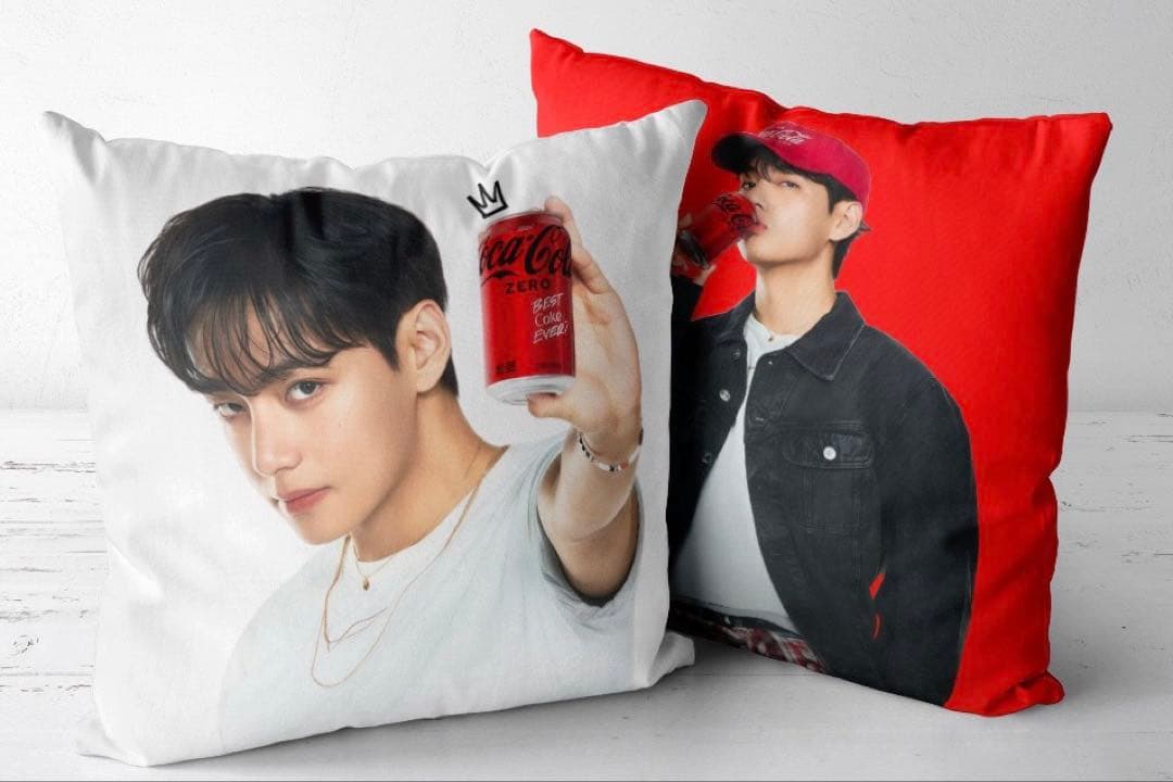 

[Б/У] Наволочка для подушки BTS Coca-Cola Тэхён V Tae