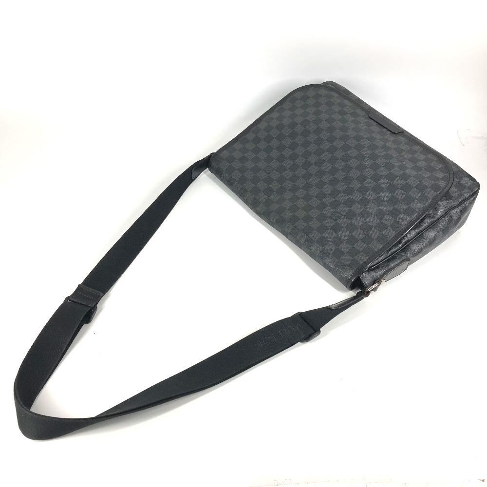 Louis Vuitton N58033 Damier Graphite Daniel GM Crossbody Messenger Shoulder Bag