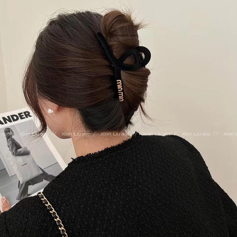 High-End Matte Frosted Large Hair Claw Clip, Women's Chic Shark Clip