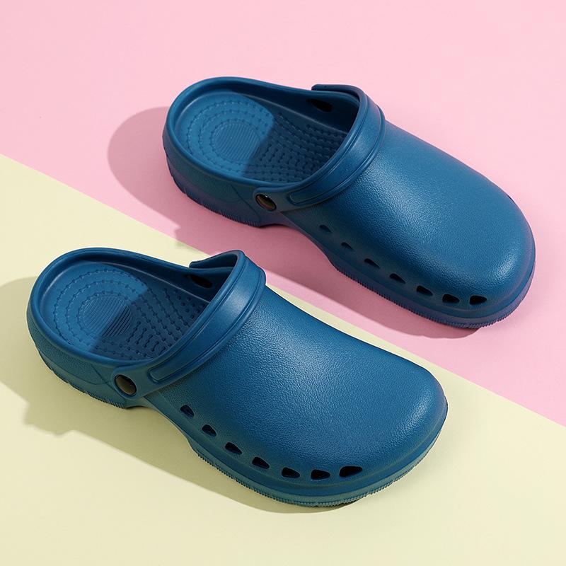 Non-Slip Closed-Toe EVA Surgical Clogs for Men & Women - Breathable, Soft Sole, Ideal for Medical Staff