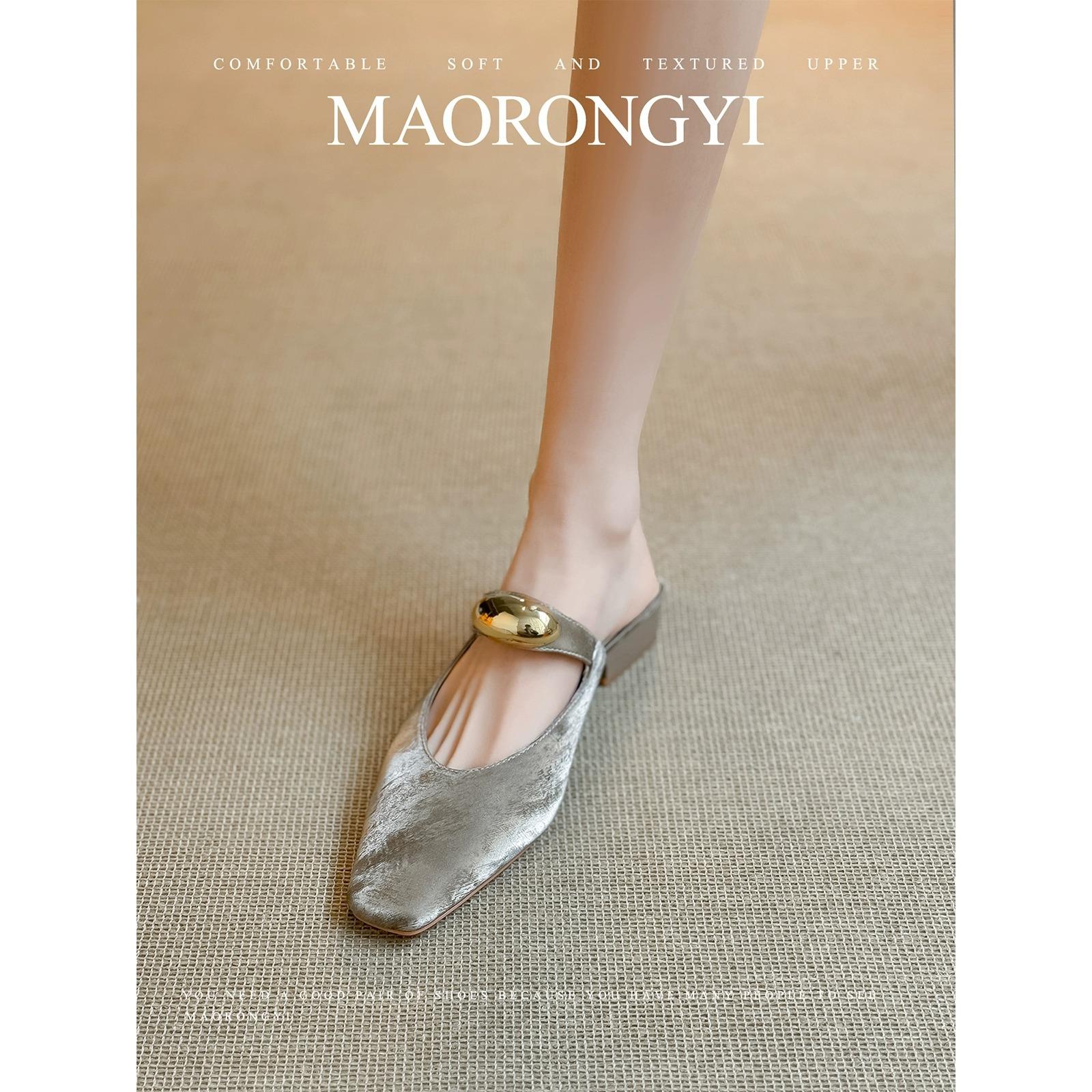 

Маленькая квадратная сумка на голову, голова, крутые тапочки, женская летняя обувь, толстый каблук, полушлепки, летние сандалии 2025 года, одинарная обувь, туфли Мюли 40