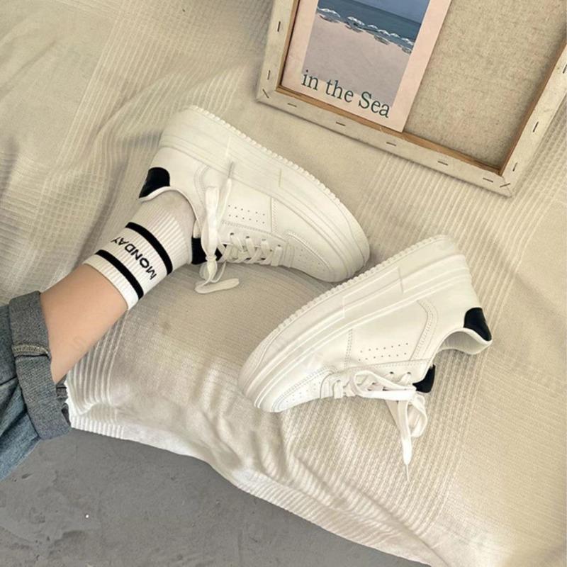 Fashion 2025 Spring Autumn New Women's White Shoes Fashion Comfortable Casual Shoes Lace-up Platforms Sneakers Non Slip Vulcanized Shoes