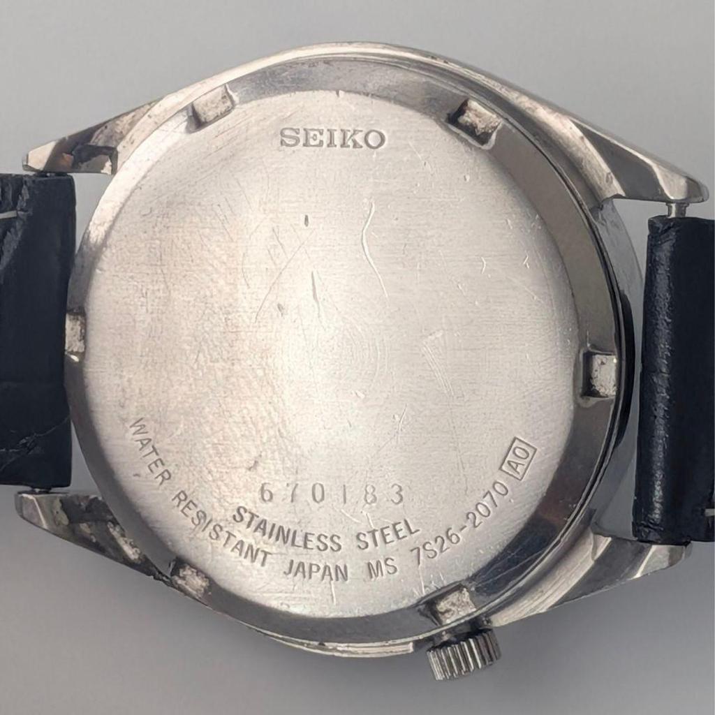 Used Working item SEIKO Seiko 5 automatic winding 90s vintage black dial cut index gold needle leather belt