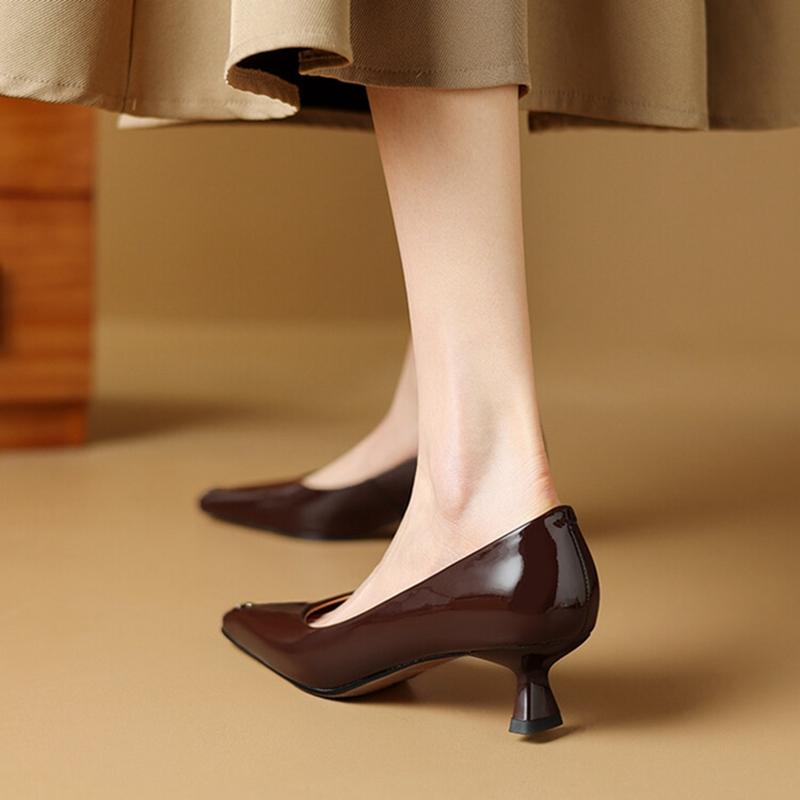 Fashion Spring/Autumn Women Pumps Pointed Toe Kitten Heel Shoes Patent Leather Shoes for Women Elegant High Heel Metal Decoration Shoes