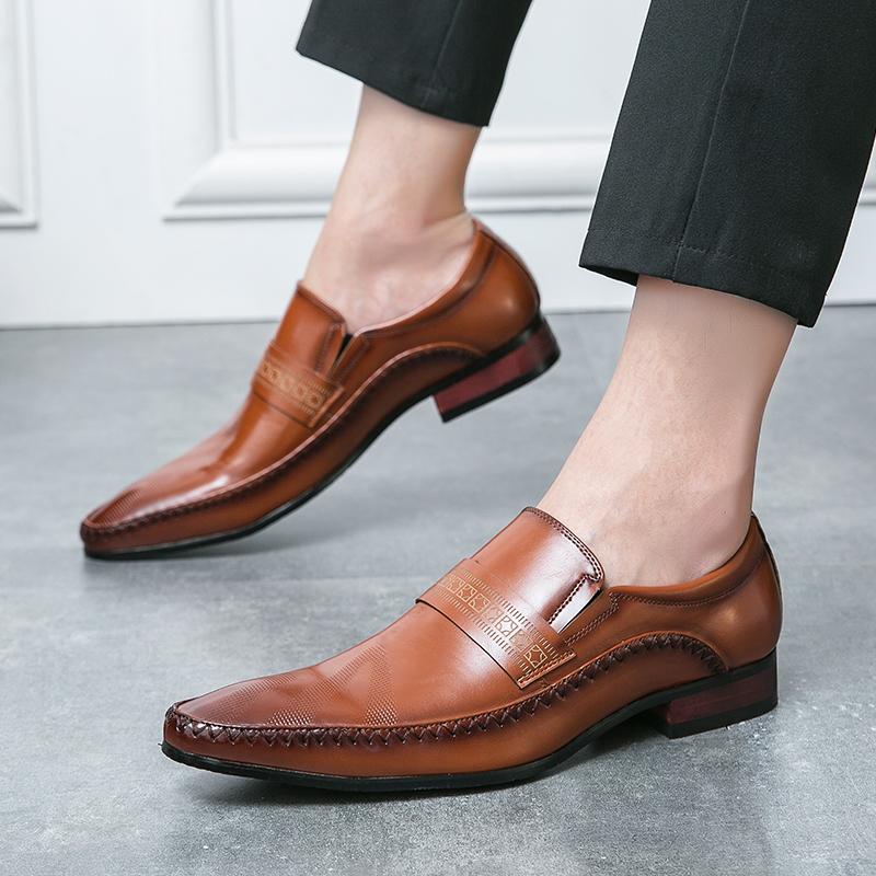 Retro Brown Leather Shoes Men High Quality Classic Men's Dress Shoes Business Wear Formal Shoes For Men Sapato Social Masculino
