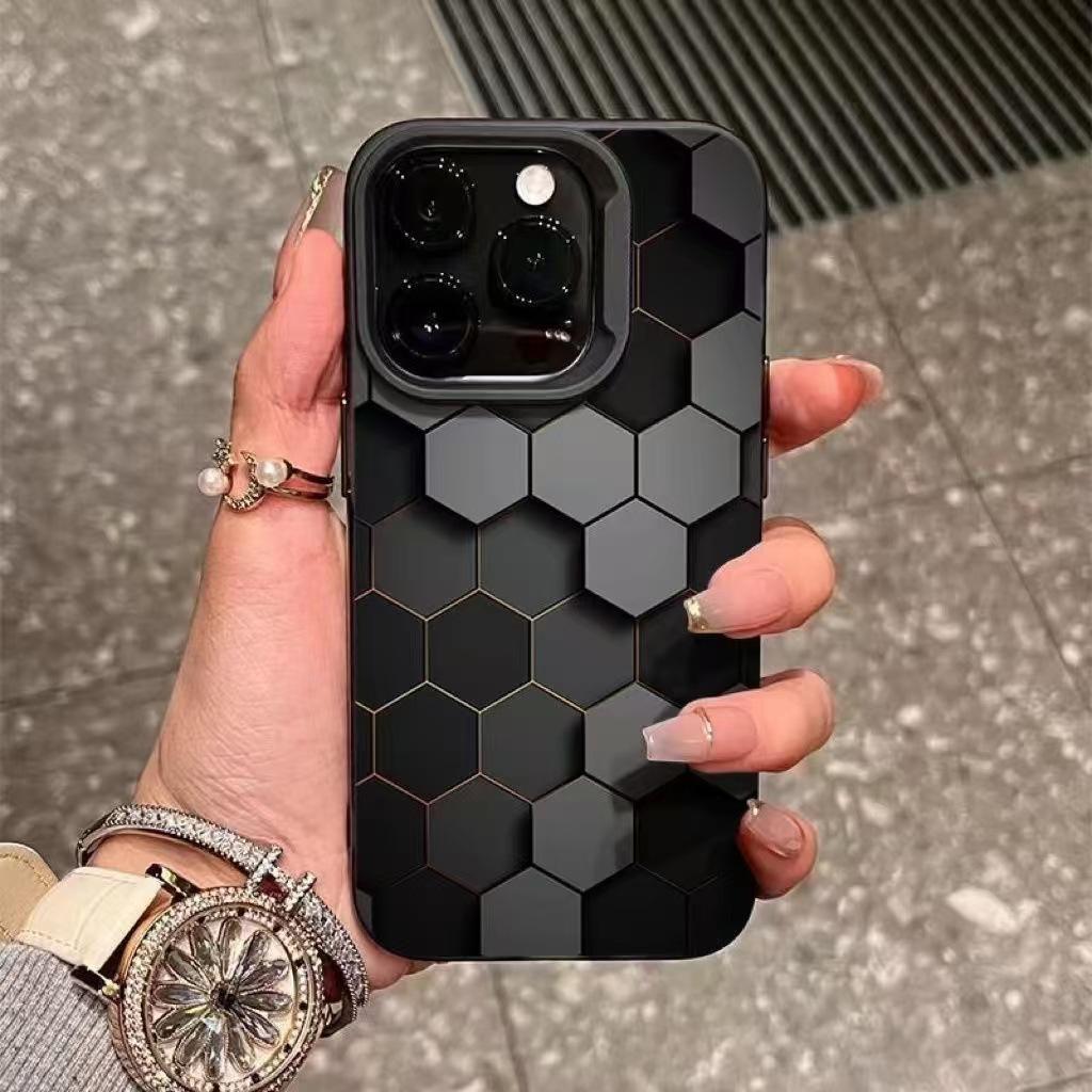 Popular honeycomb case for Apple iPhone 17, 16, 14, and 15 models. Features a premium, 3D design. iPhone 7