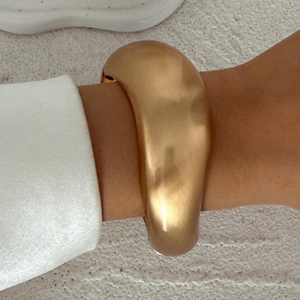 SHIXIN 3 Styles Bohemian Blue Resin Acrylic Wide Bracelet for Women Retro Geometry Round Chunky Bangle Bracelet on Hand Jewelry