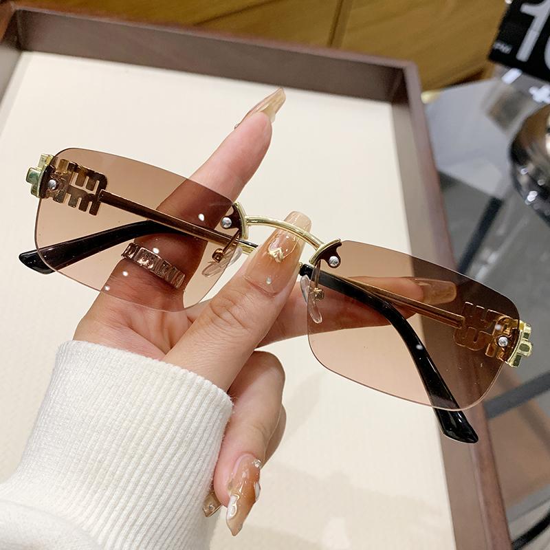 

Модні безрамкові сонцезахисні окуляри градієнтного кольору, трендові квадратні, з маленькою оправою, жіночі сонцезахисні окуляри, УФ-окуляри 90291