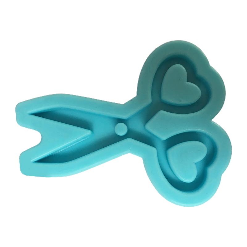 

DIY Love Heart Mini Scissors Epoxy Resin Mold Keychain Cuisine Mold