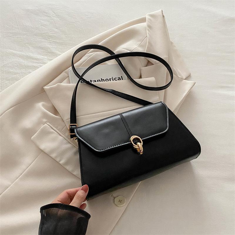 

Retro fashion beautiful autumn armpit small square bag fashion messenger bag new trend niche design women s bag чёрный